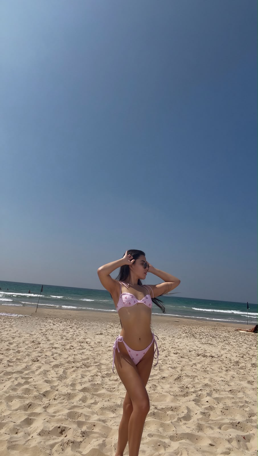 סלנה בנתניה תיירת מברזיל בת 22